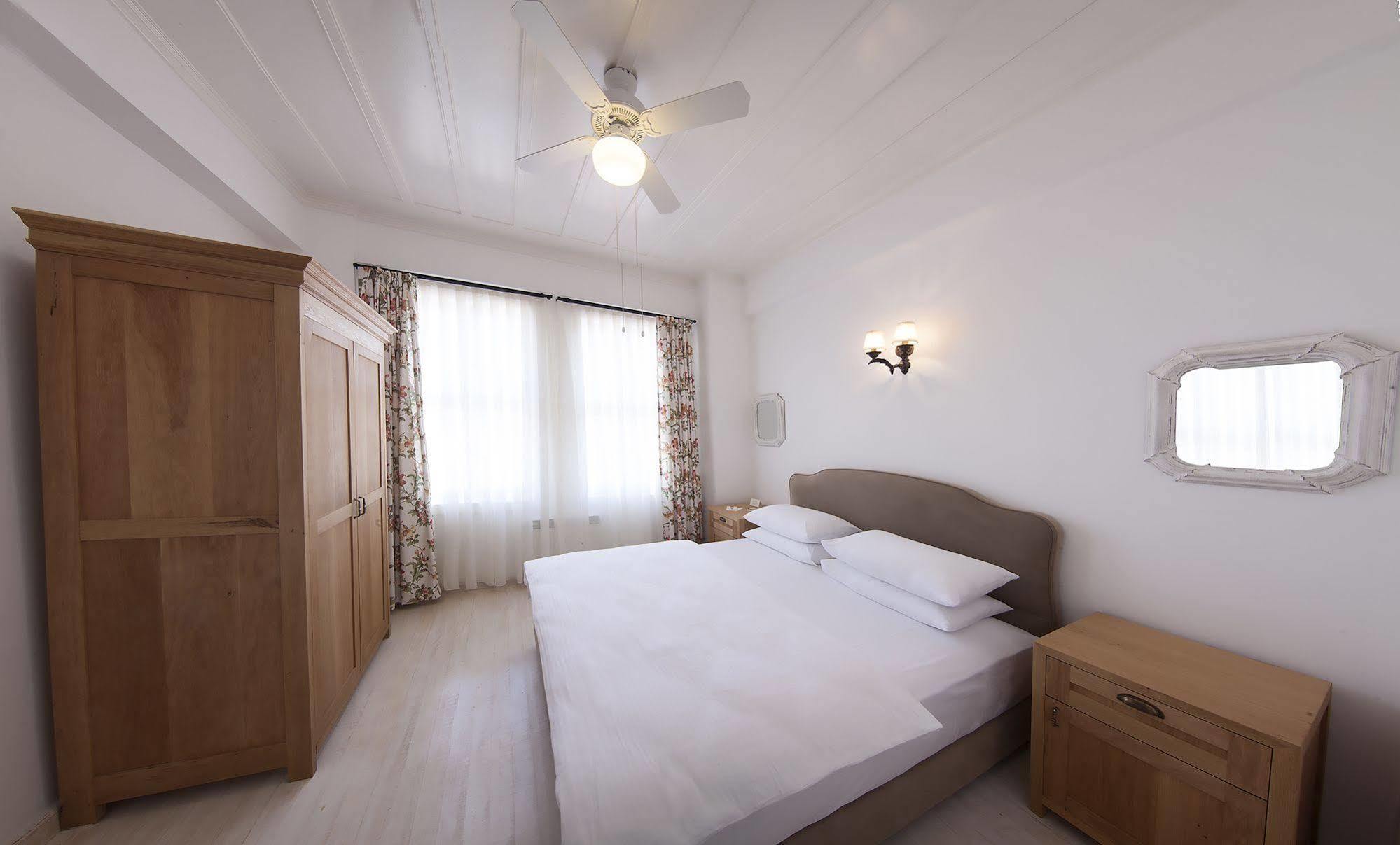 Quarante Hotel - Adult Only Bozcaada Island Exterior photo