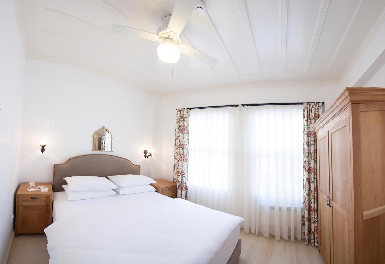 Quarante Hotel - Adult Only Bozcaada Island Exterior photo